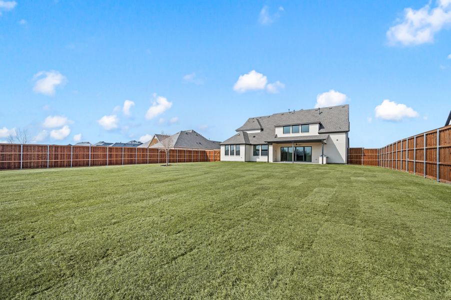 Exterior details and patio area of a home in NorthGlen, Haslet (Image 31). Exterior details and patio area of a home in NorthGlen, Haslet (Image 31).