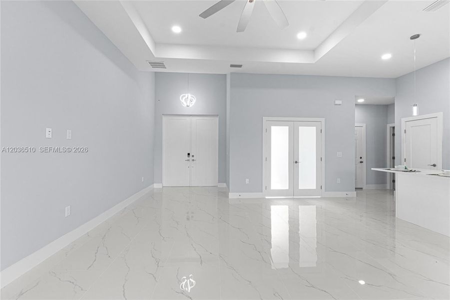 Spacious, unfurnished interior of a new home in , Lehigh Acres (Image 24).