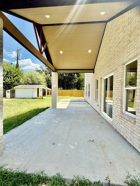 Image 28 of a home in . Image 28 of a home in .