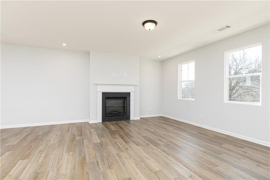 Spacious, unfurnished interior of a new home in Darlington, Loganville (Image 29). Spacious, unfurnished interior of a new home in Darlington, Loganville (Image 29).