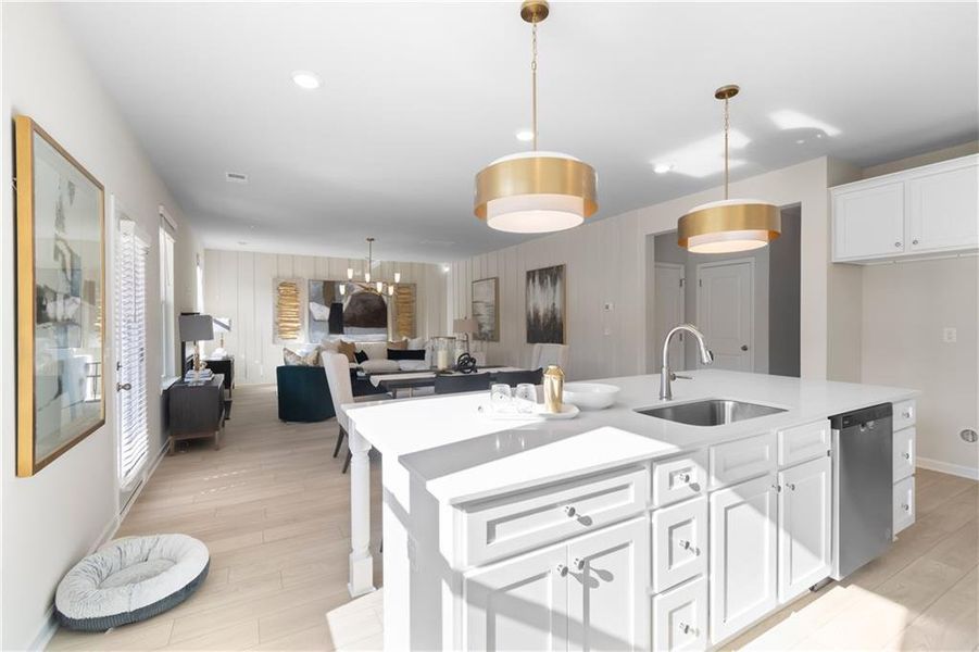 Furnished interior view inside a new home in Abbotts Crossing, Conyers (Image 7).