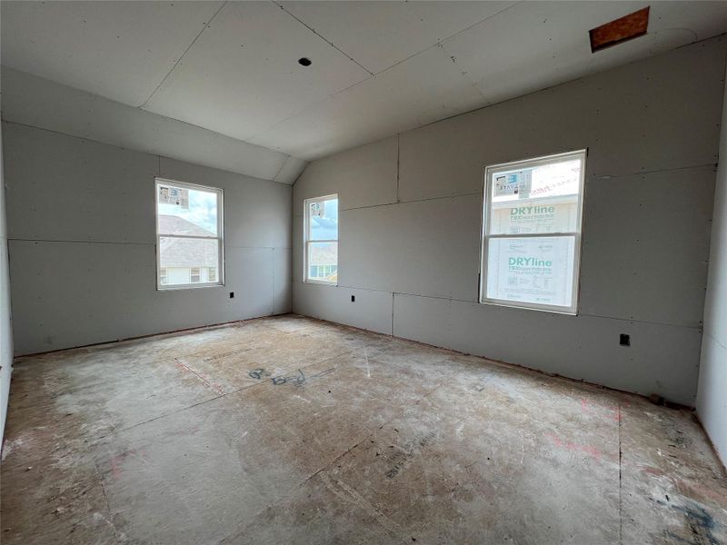 Spacious, unfurnished interior of a new home in Rolling Glen, Hutto (Image 21). Spacious, unfurnished interior of a new home in Rolling Glen, Hutto (Image 21).
