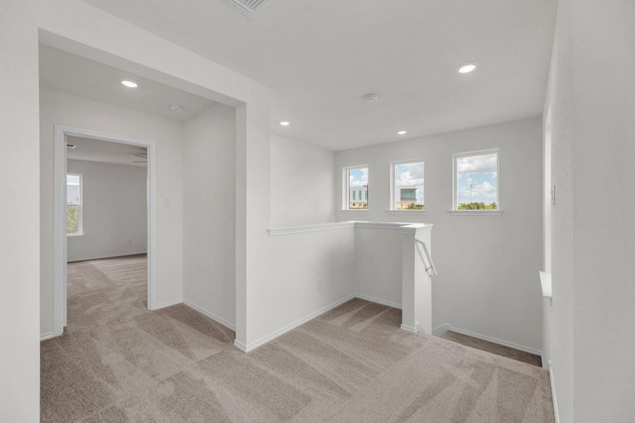 Spacious, unfurnished interior of a new home in Mustang Valley, Manor (Image 31).