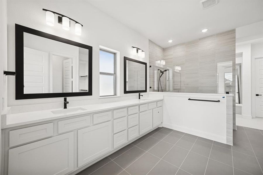 Furnished interior view inside a new home in Terraces – Classics, Rockwall (Image 7). Furnished interior view inside a new home in Terraces – Classics, Rockwall (Image 7).