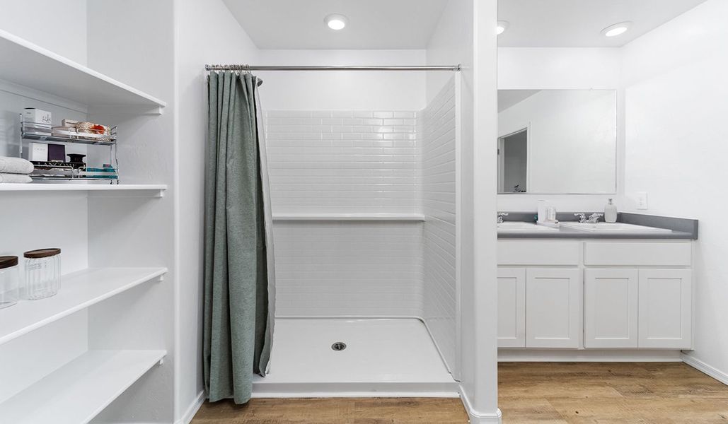 Furnished interior view inside a new home in Entrada Del Toro at Rancho Sahuarita, Sahuarita (Image 25).