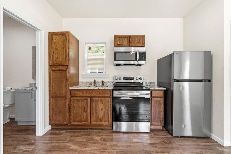 Furnished interior view inside a new home in , Livingston (Image 6).