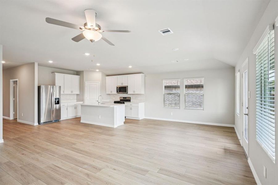 Photo is not of the actual home, but is an inspirational photo of builder’s model home and may depict options, furnishings, and/or decorator features that are not included.