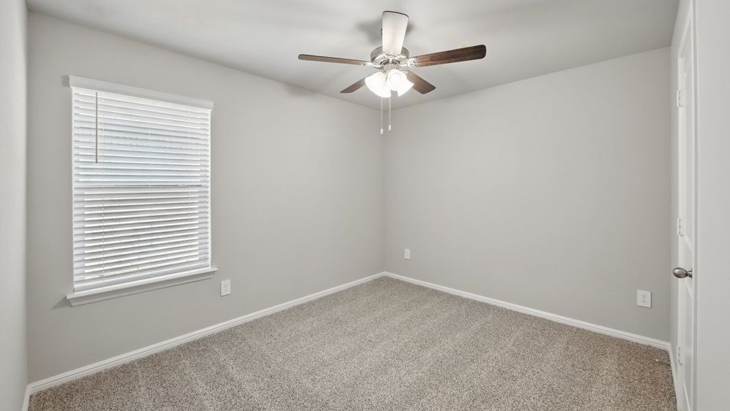 Spacious, unfurnished interior of a new home in Springhill South, Boyd (Image 28).