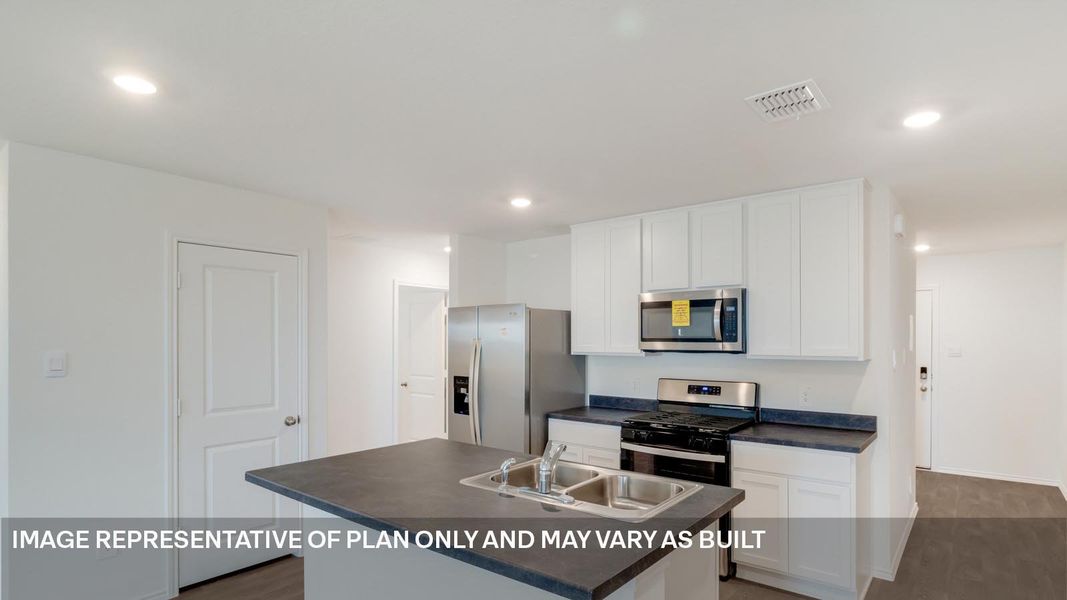 Representative furnished interior of a home built from the The Estero by D.R. Horton in Marigold, Kyle (Image 6).