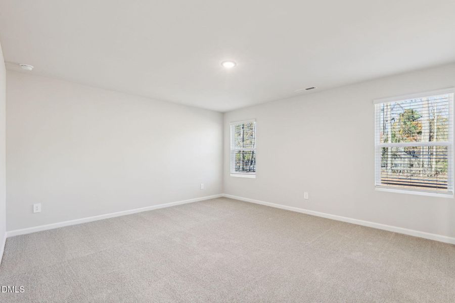 19-web-or-mls-Raleigh - Oak Manor - 145