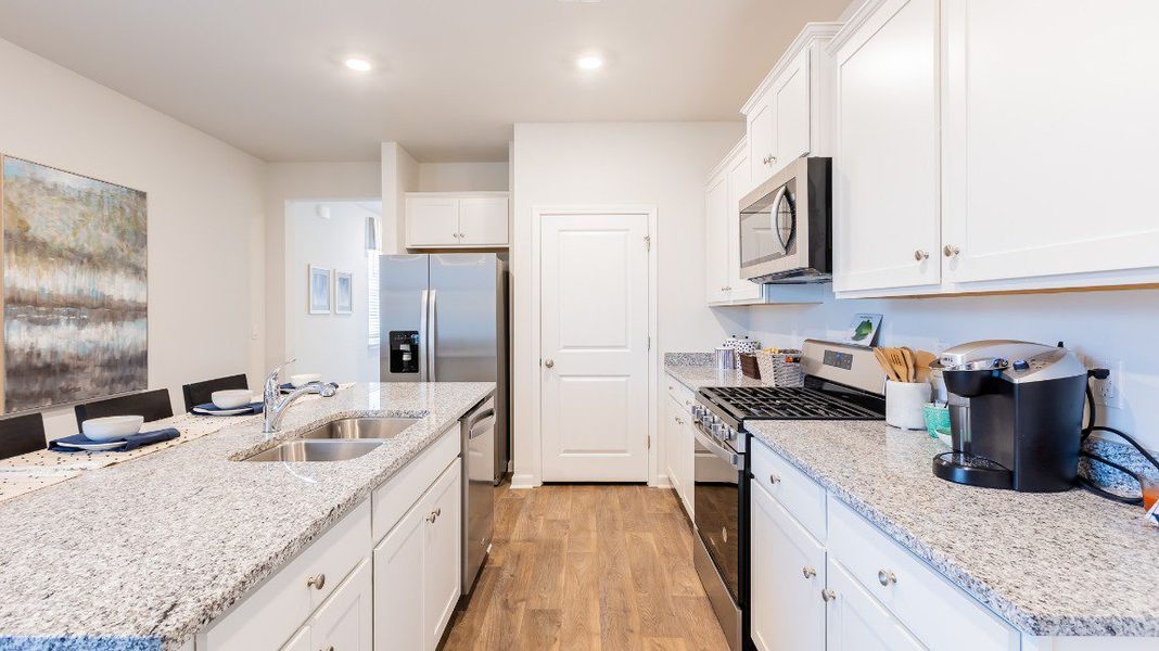 Representative furnished interior of a home built from the GLENWOOD by D.R. Horton in Huggins Hill, Manning (Image 5). Representative furnished interior of a home built from the GLENWOOD by D.R. Horton in Huggins Hill, Manning (Image 5).