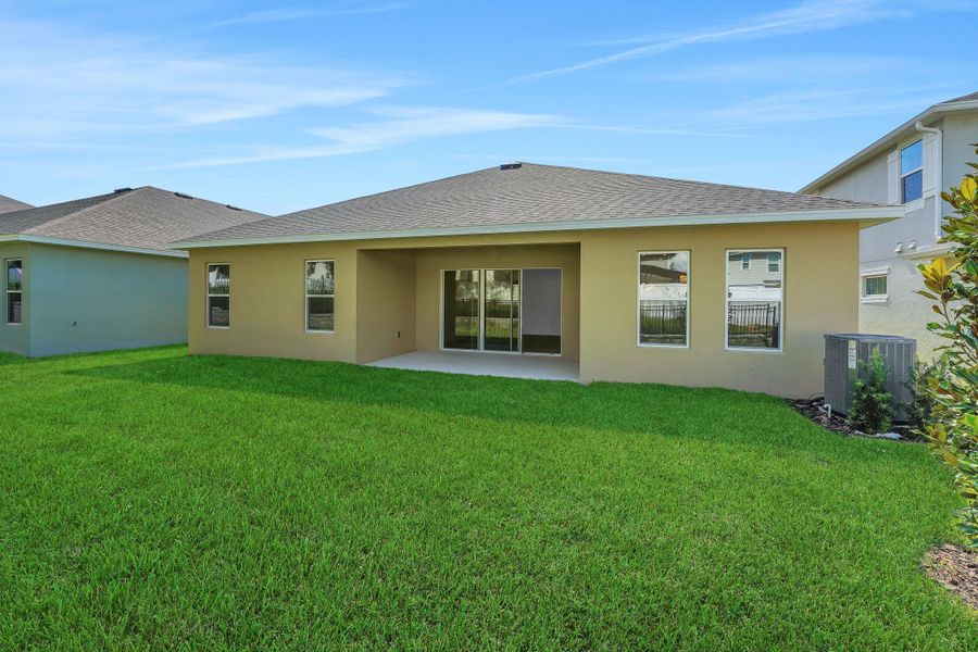 5br New Home in Winter Garden, FL.  - Slide 4