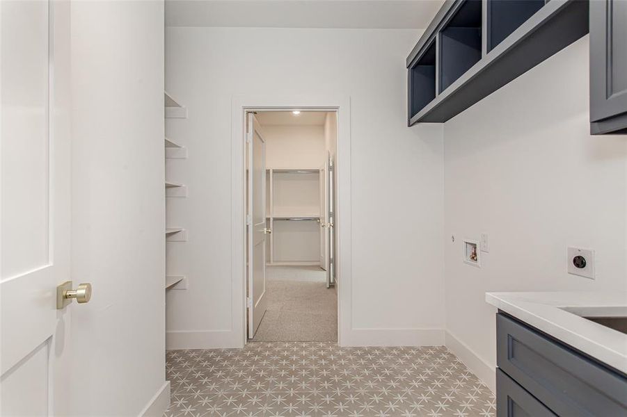 Furnished interior view inside a new home in , Dallas (Image 10). Furnished interior view inside a new home in , Dallas (Image 10).