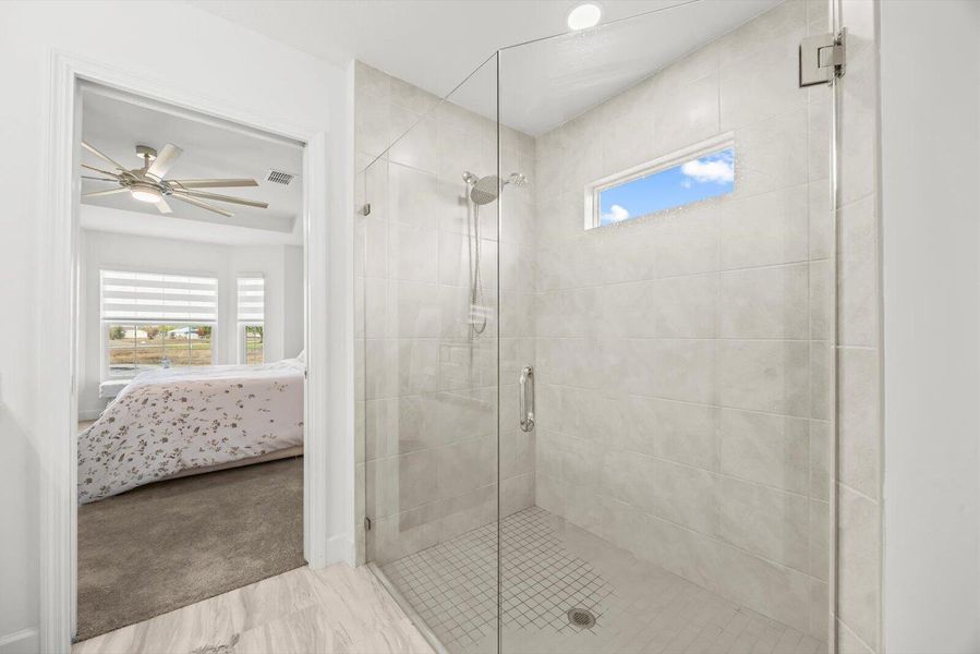 Spa-Inspired Master Bath with Premium Frameless Shower Enclosure