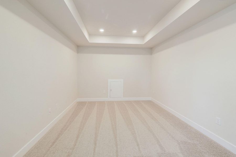 Spacious, unfurnished interior of a new home in Parmer Ranch - 60', Georgetown (Image 28).