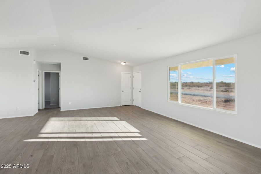 1512 221 7 1512 221 7