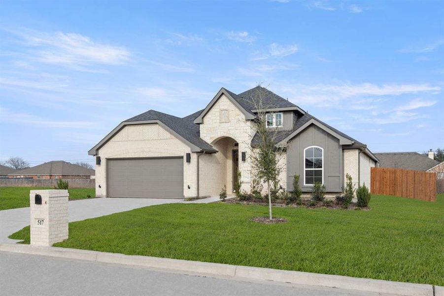 517 Geyser- Front-2 517 Geyser- Front-2