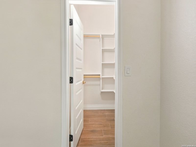 Spacious, unfurnished interior of a new home in , Elmendorf (Image 23).