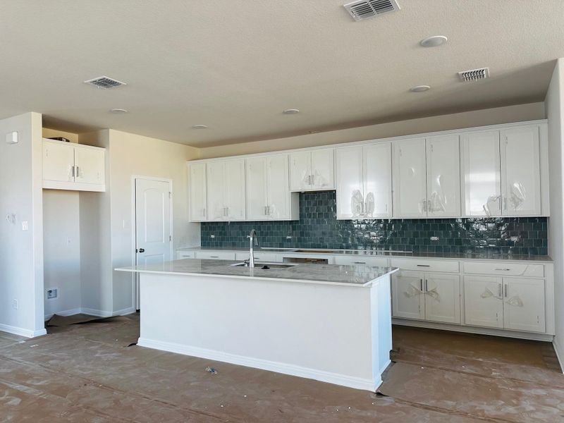 Image 30 of a home in Patterson Ranch.