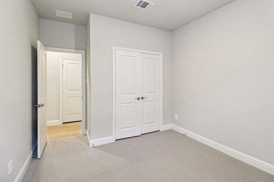 Photo is not of the actual home, but is an inspirational photo of builder’s model home and may depict options, furnishings, and/or decorator features that are not included.