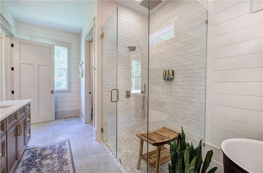 Furnished interior view inside a new home in , Temple (Image 67).