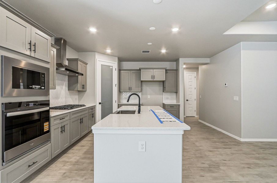 Furnished interior view inside a new home in Hillside Park, El Paso (Image 9).
