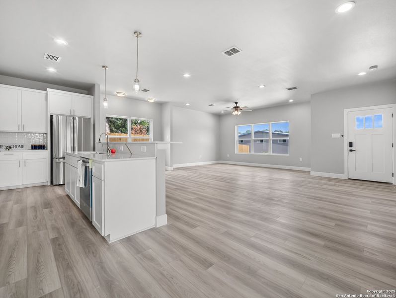 Image 17 of a home in . Image 17 of a home in .