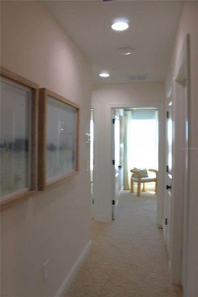 Spacious, unfurnished interior of a new home in , Venice (Image 15).