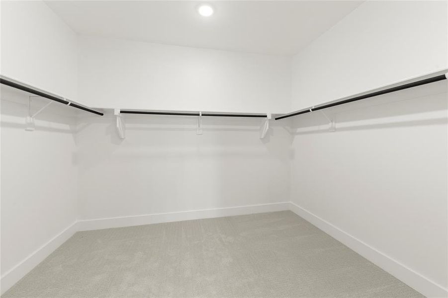 16. 2708 Andorra - Closet 16. 2708 Andorra - Closet