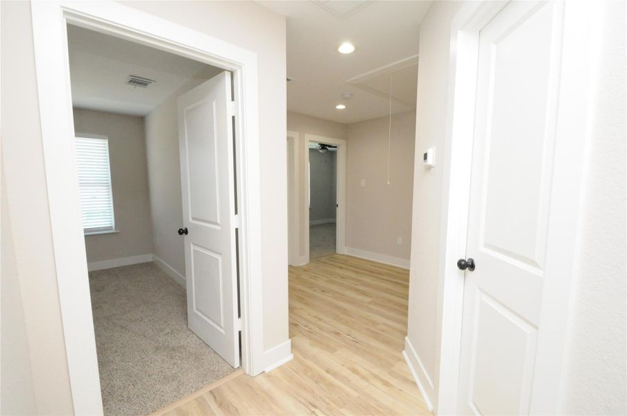 Image 36 of a home in .