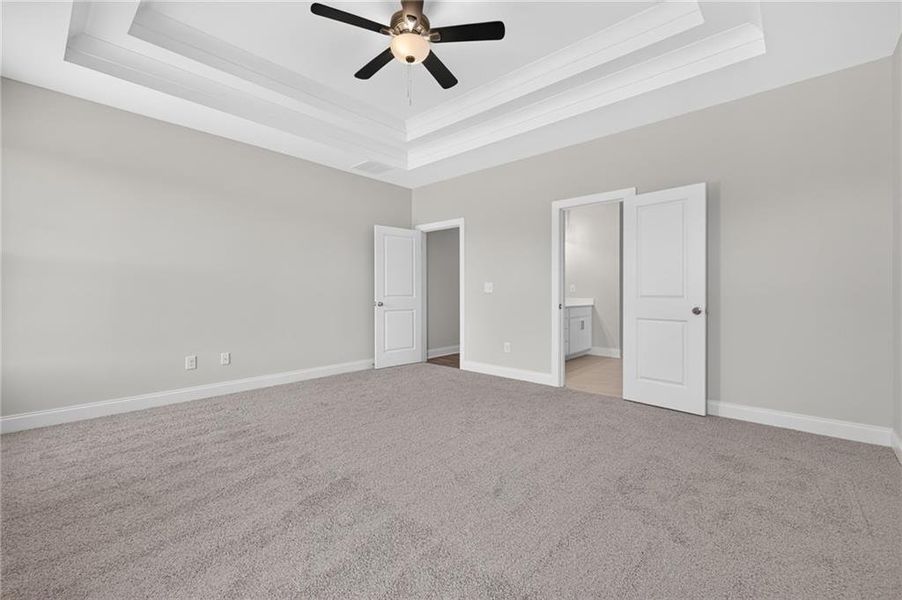 Spacious, unfurnished interior of a new home in , Jefferson (Image 51).
