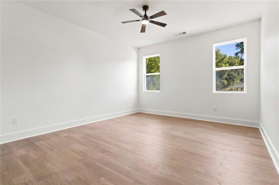 Spacious, unfurnished interior of a new home in , Griffin (Image 64).