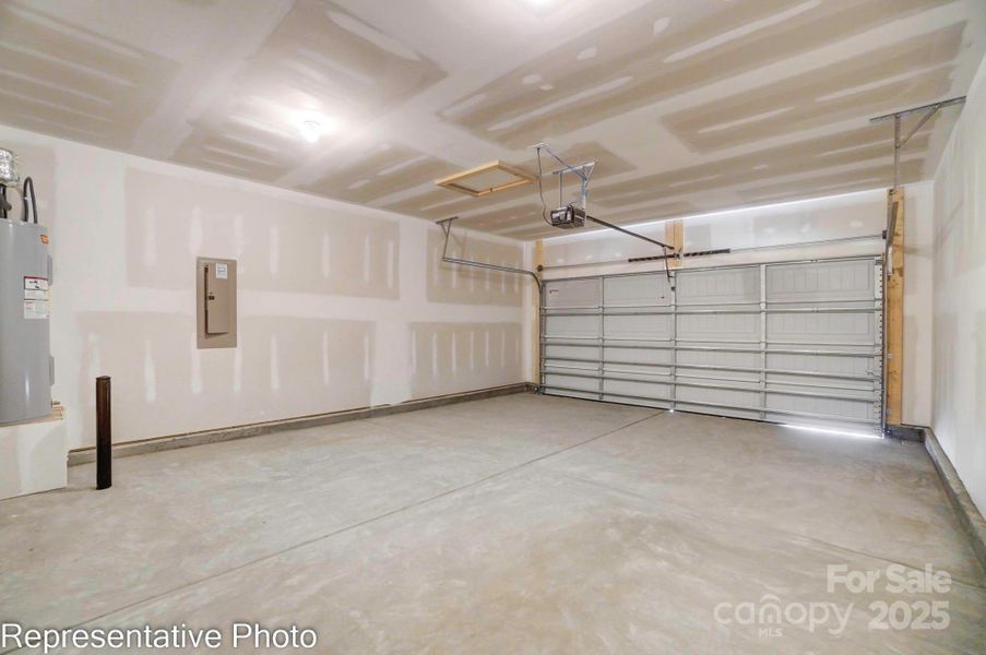 Spacious, unfurnished interior of a new home in The Meadows at Laurelbrook, Sherrills Ford (Image 13).