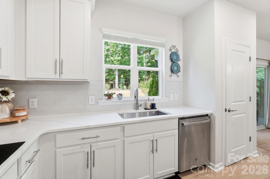 Who doesn't love a kitchen window overlooking the backyard?
