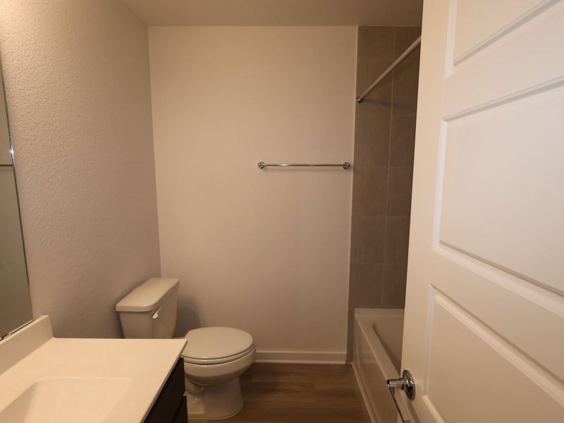 Furnished interior view inside a new home in Miller's Pond, Rosenberg (Image 12).