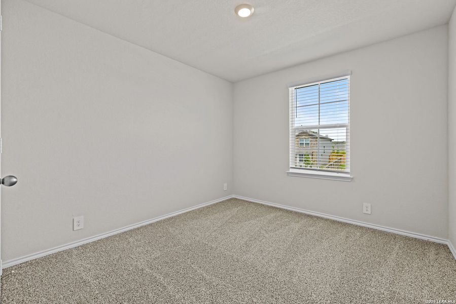 Spacious, unfurnished interior of a new home in Redbird Ranch, San Antonio (Image 23). Spacious, unfurnished interior of a new home in Redbird Ranch, San Antonio (Image 23).