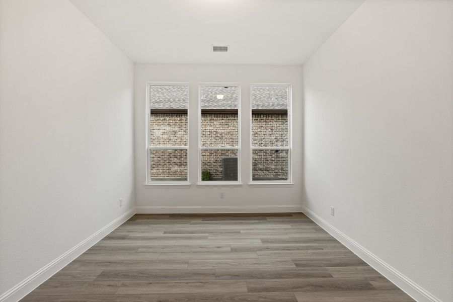 Spacious, unfurnished interior of a new home in Lake Breeze, Lavon (Image 25). Spacious, unfurnished interior of a new home in Lake Breeze, Lavon (Image 25).