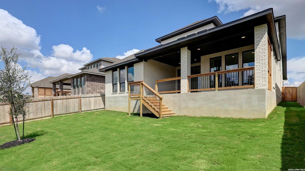 Exterior details and patio area of a home in Ladera, San Antonio (Image 24).