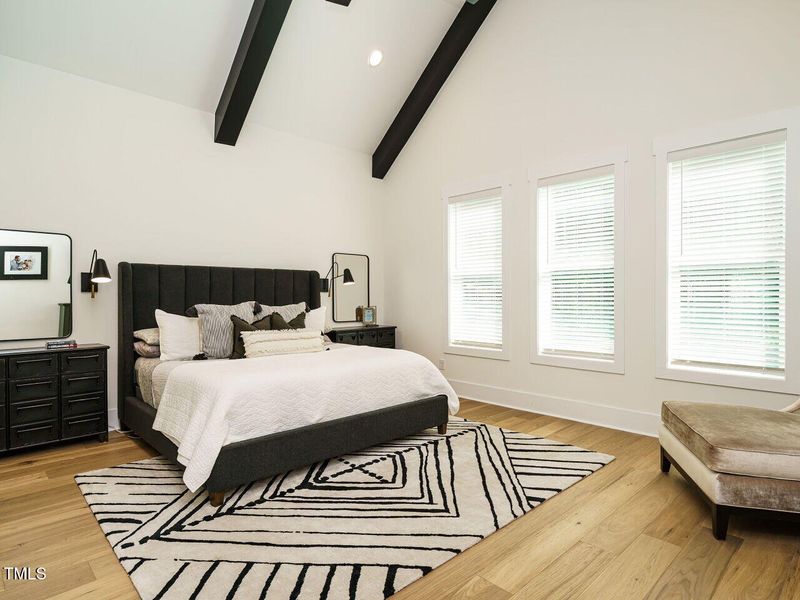 024-1280x960-photo 024-1280x960-photo