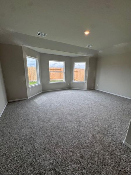 Spacious, unfurnished interior of a new home in Townsend Reserve, Splendora (Image 27).