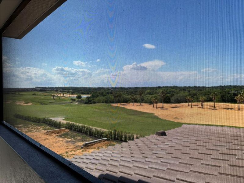 Exterior details and patio area of a home in , Montverde (Image 16).