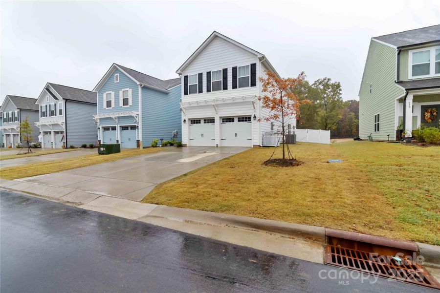 Image 25 of a home in .