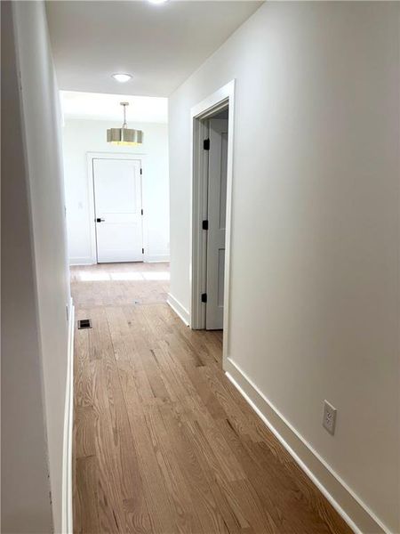 Spacious, unfurnished interior of a new home in , Roswell (Image 35).