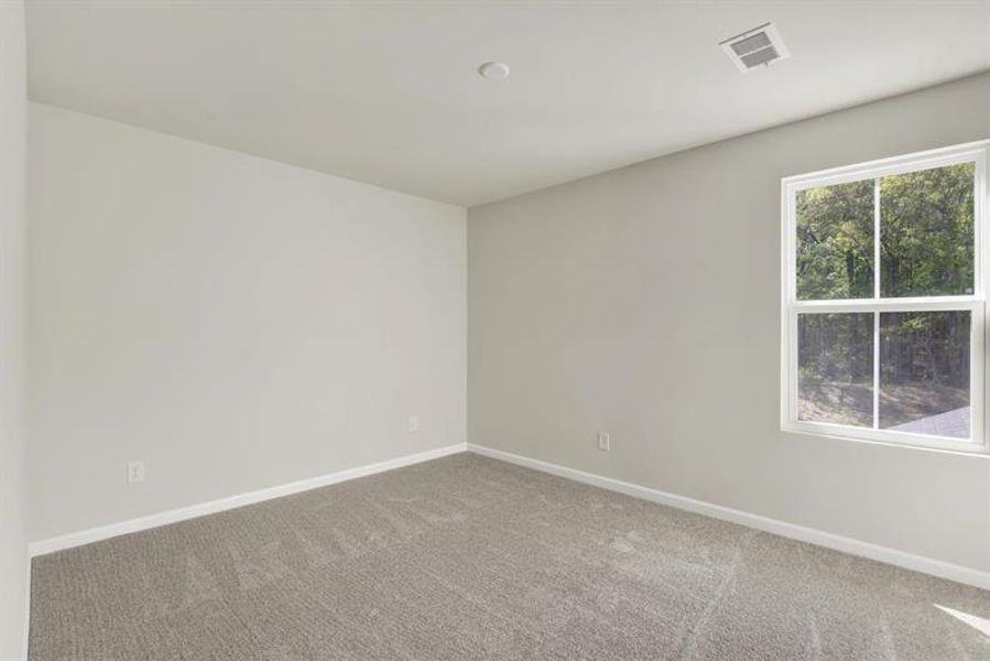 Spacious, unfurnished interior of a new home in Royal Oaks Single-Family Homes, Hardeeville (Image 19).