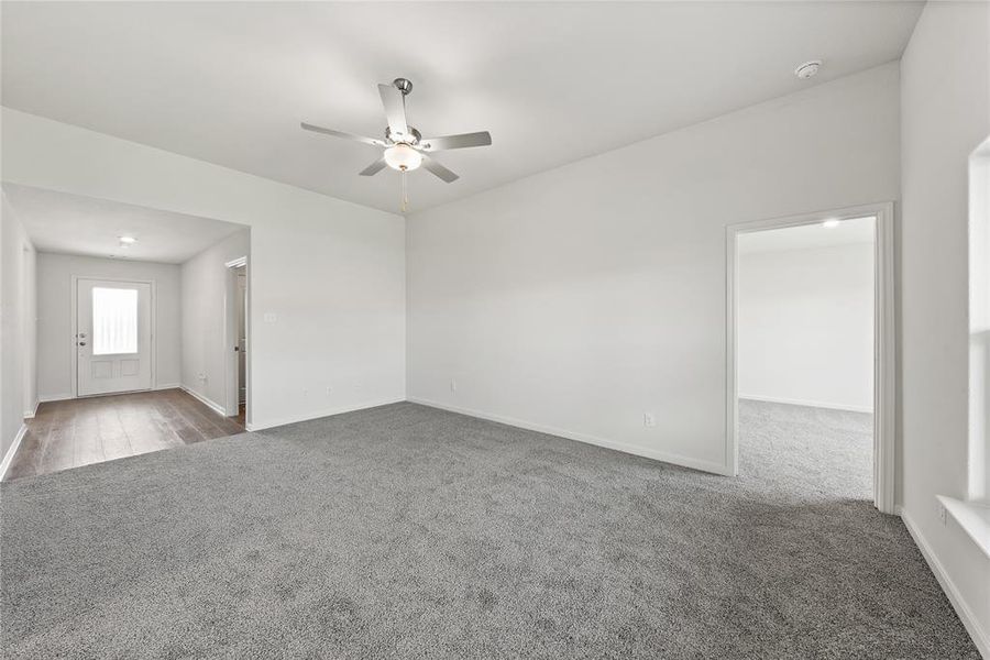 Spacious, unfurnished interior of a new home in Vista West, Fort Worth (Image 4).