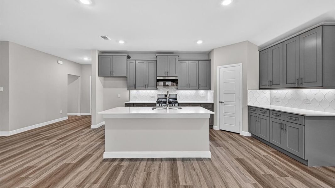 Furnished interior view inside a new home in Sandstone Estates, Granbury (Image 6).