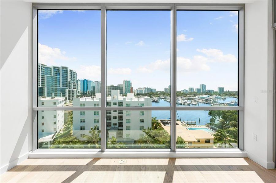 Condo located in Sarasota, FL showcasing its design and architecture (Image 2). Condo located in Sarasota, FL showcasing its design and architecture (Image 2).