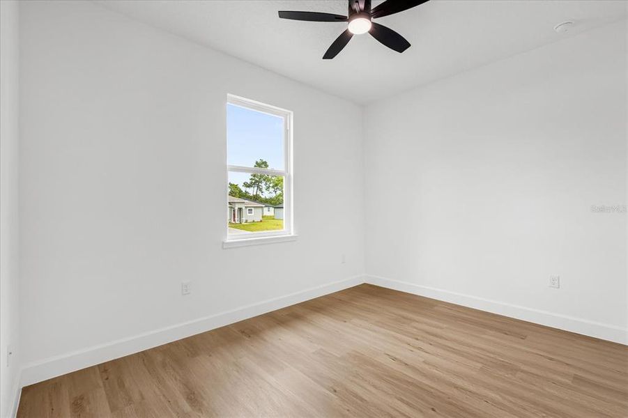 Spacious, unfurnished interior of a new home in , Ocala (Image 16).