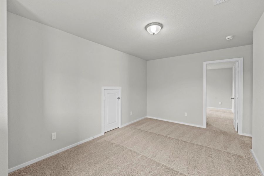 Spacious, unfurnished interior of a new home in Laurel Landing, Alvin (Image 20). Spacious, unfurnished interior of a new home in Laurel Landing, Alvin (Image 20).