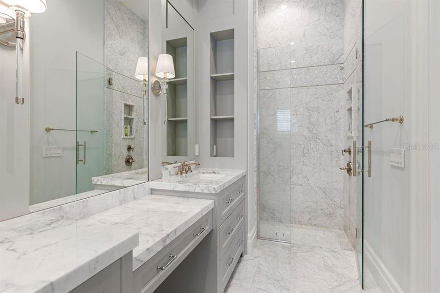 Furnished interior view inside a new home in , Orlando (Image 8).